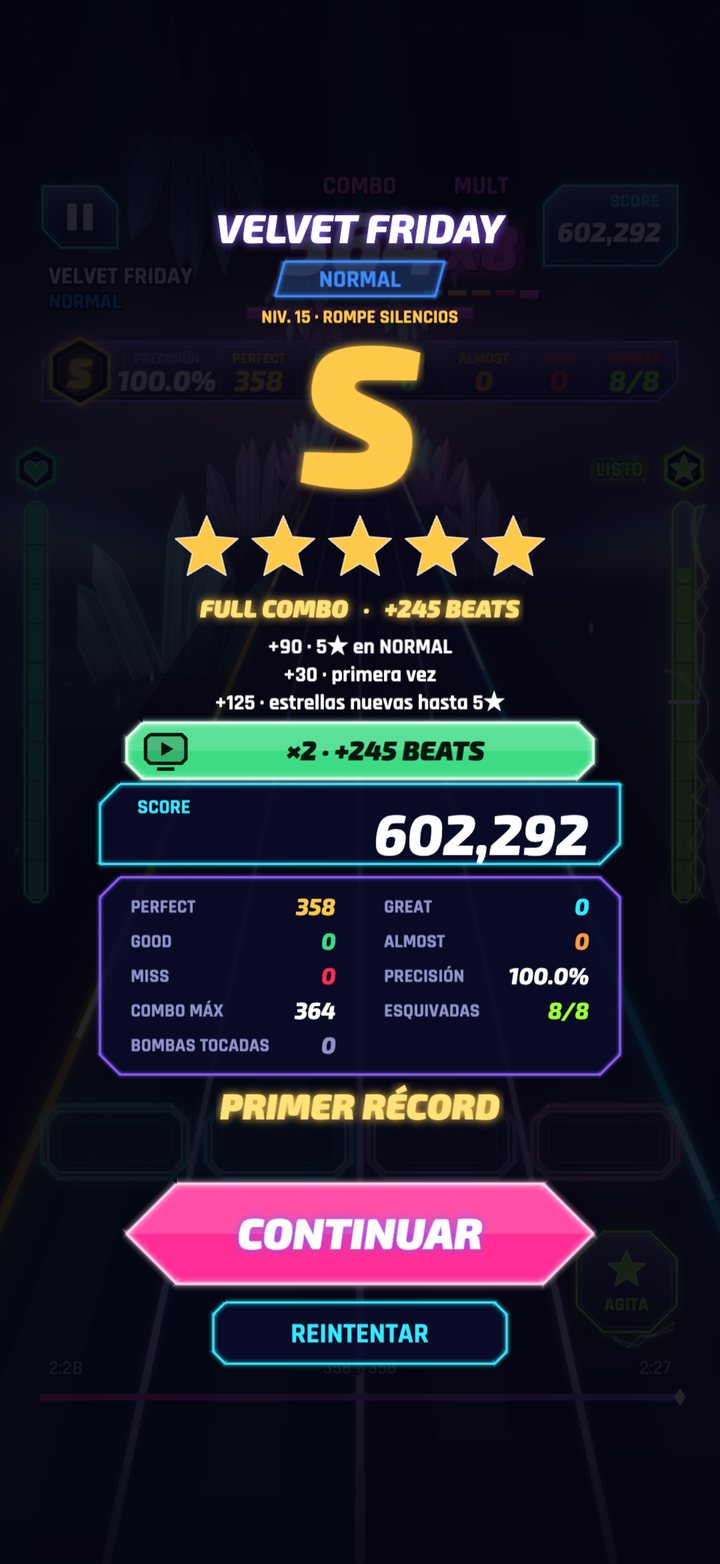 Pantalla de resultados con rango S, cinco estrellas y full combo